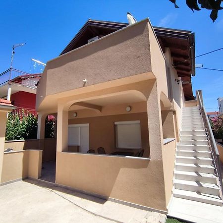 Apartmani Vuckovic Vodice Bagian luar foto