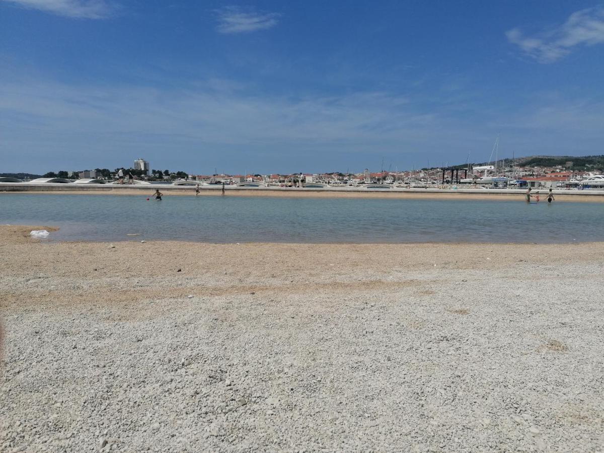 Apartmani Vuckovic Vodice Bagian luar foto